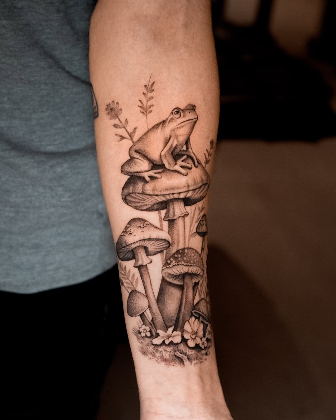 Tattoo by @mateo_tats — black_and_grey