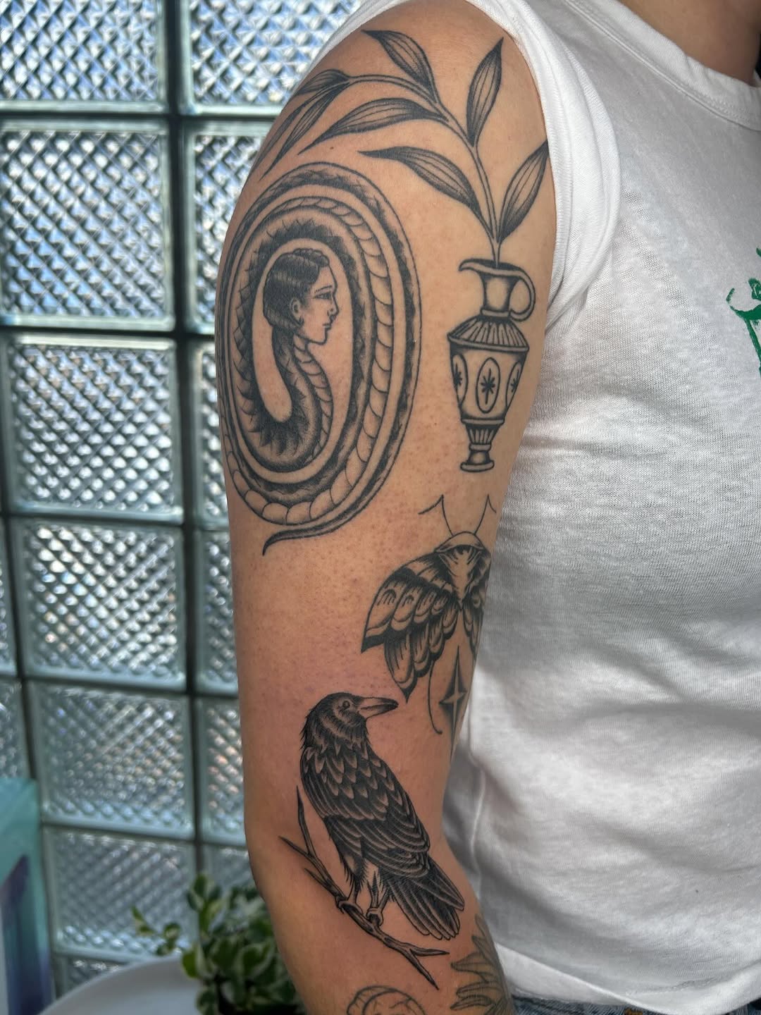 Tattoo by @nellycattattoos โ illustrative, black_and_grey