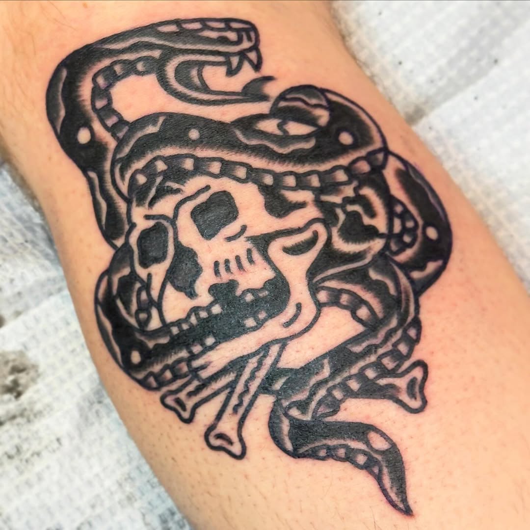 Tattoo by @ross_ians_tattoo — american_traditional