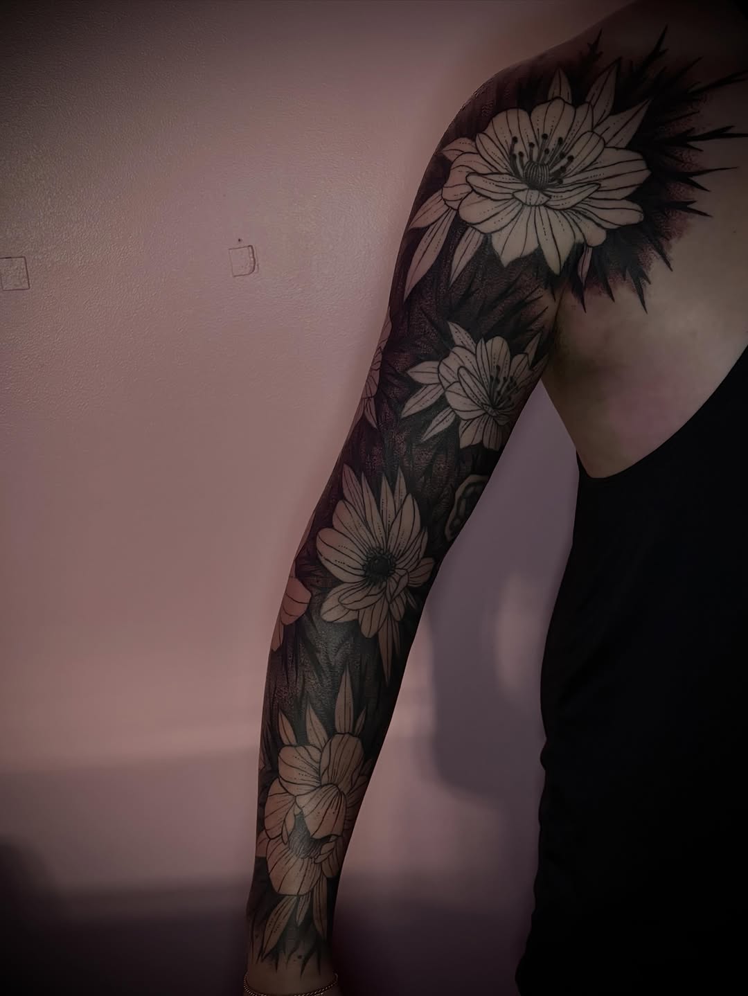 Tattoo by @lilzz_ink โ blackwork, illustrative