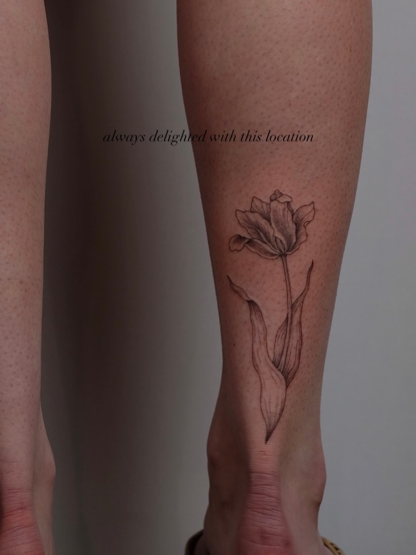 Tattoo by @sunpersimmon.tattoo — fine_line, black_and_grey