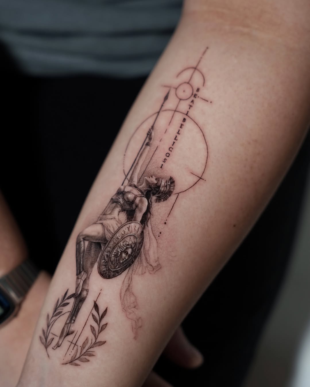 Tattoo by @digo_tattooer โ fine_line, realism