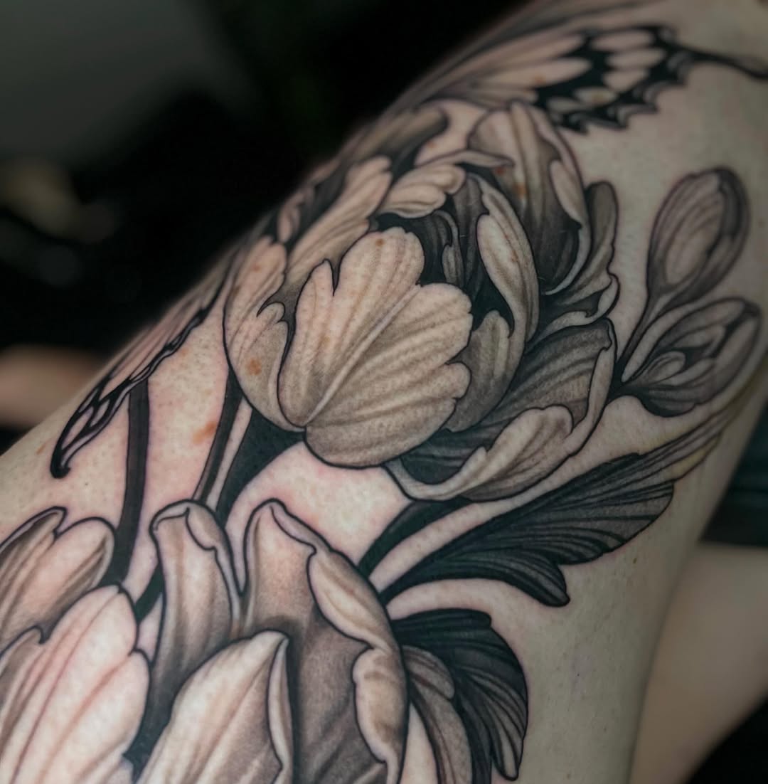 Tattoo by @madelart_ — black_and_grey, realism