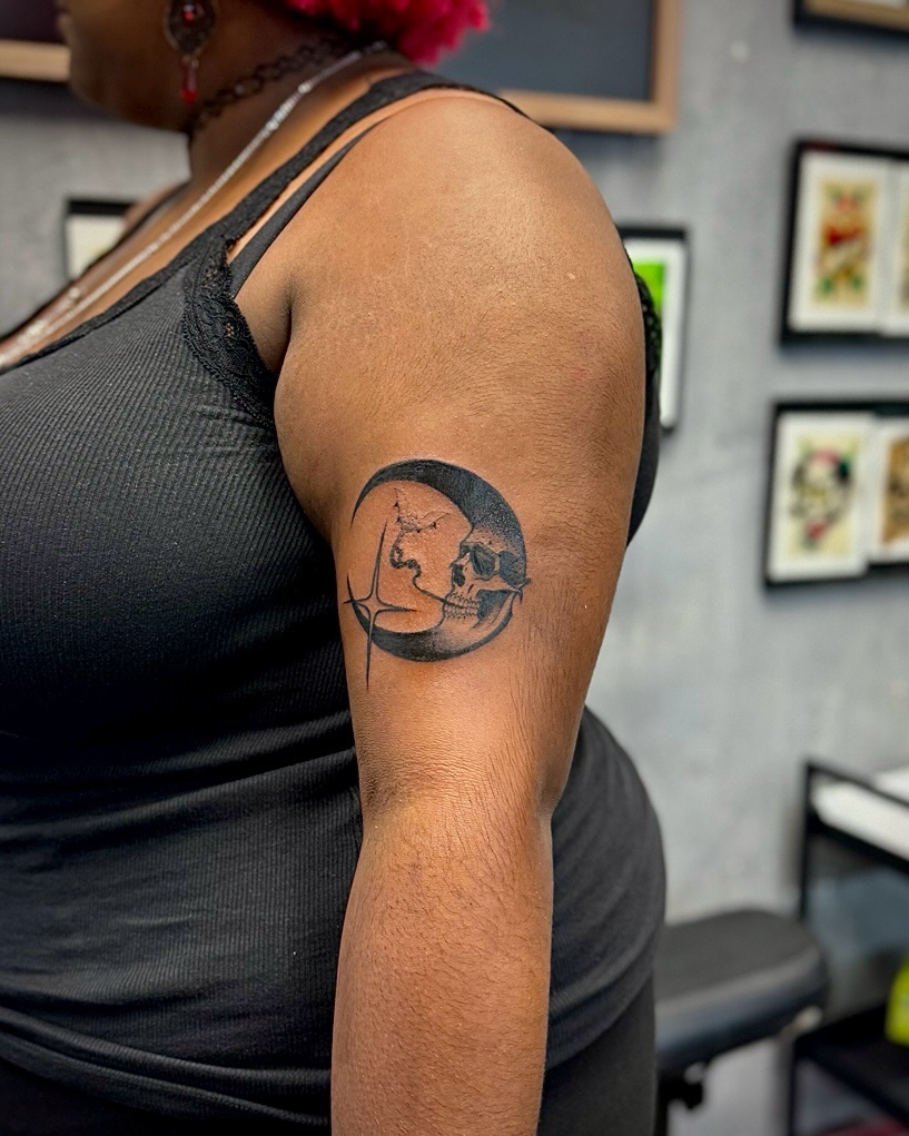 Tattoo by @d.soler_tattoo β black_and_grey