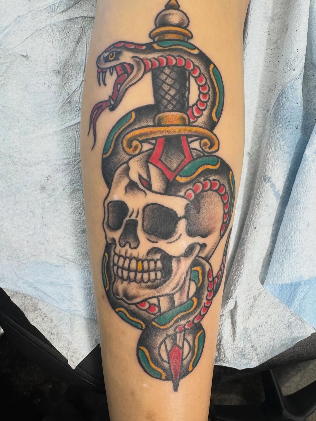 Tattoo by @dvasqueztattoo — american_traditional