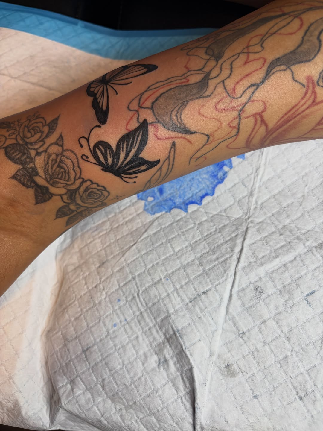 Tattoo by @_the876kid_ โ black_and_grey