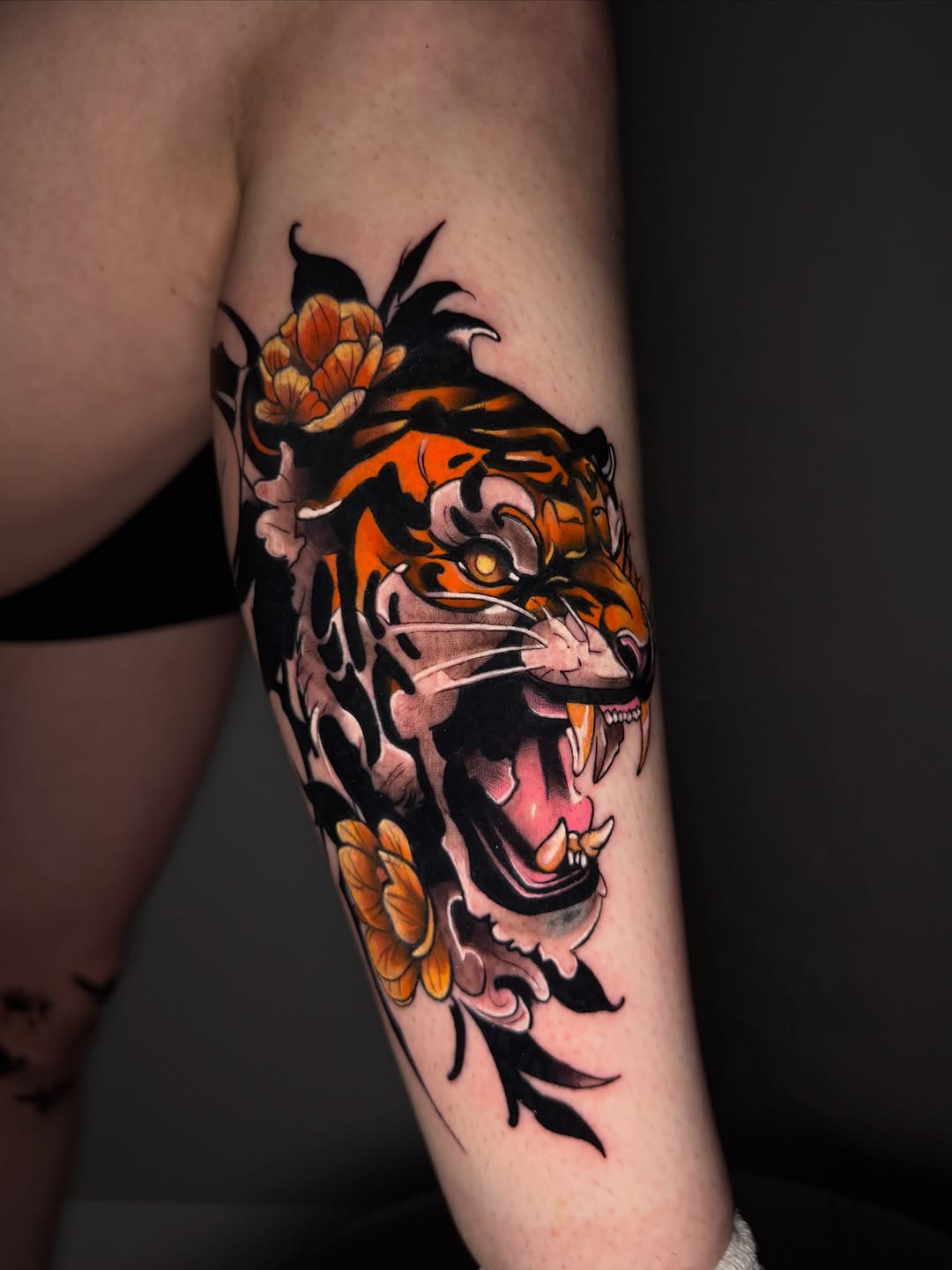 Tattoo by @payasoink402 — neo_traditional, japanese_irezumi