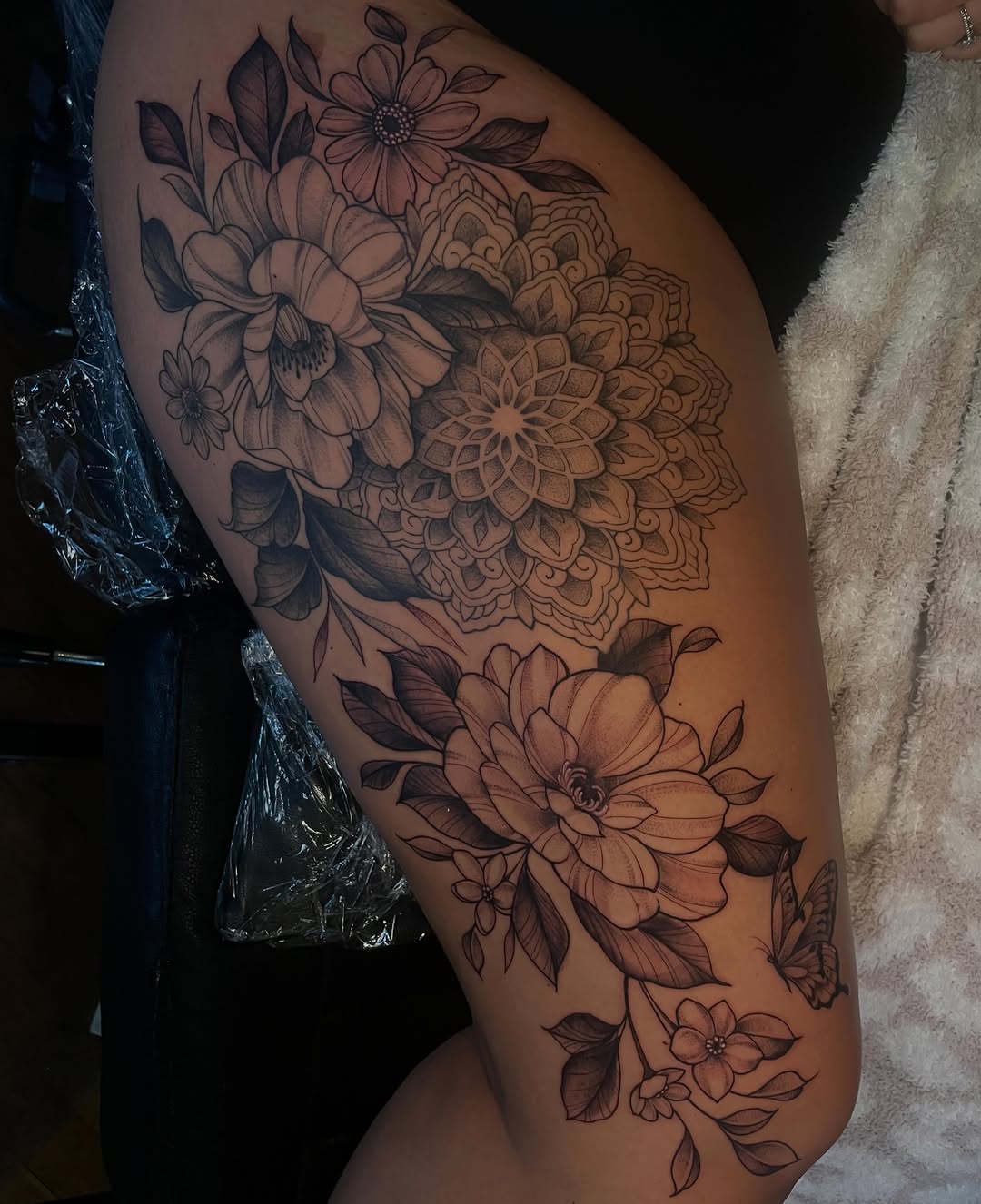 Tattoo by @tattoosbylaurensisouphanh โ black_and_grey, illustrative