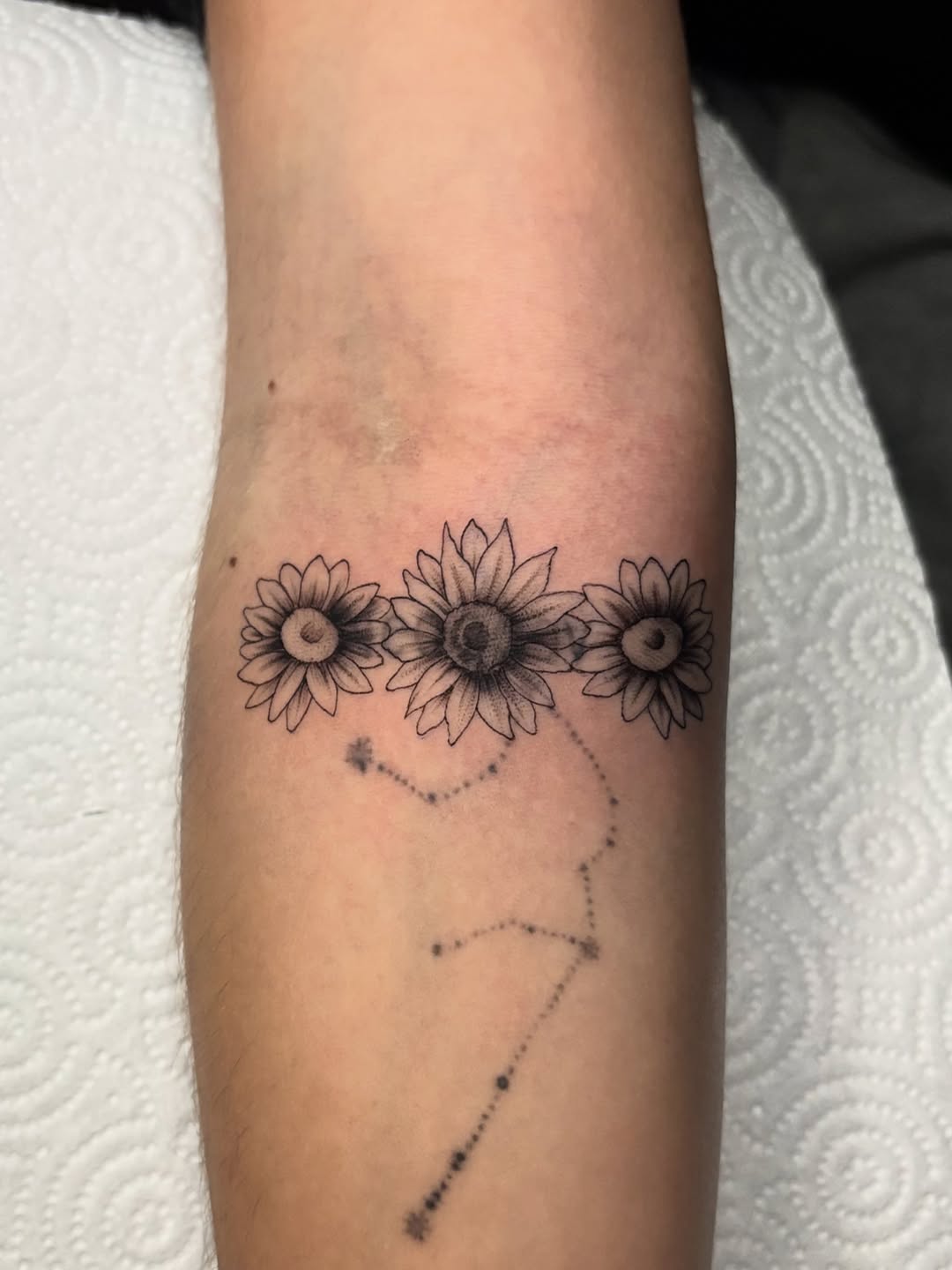 Tattoo by @messiastattooartist — fine_line