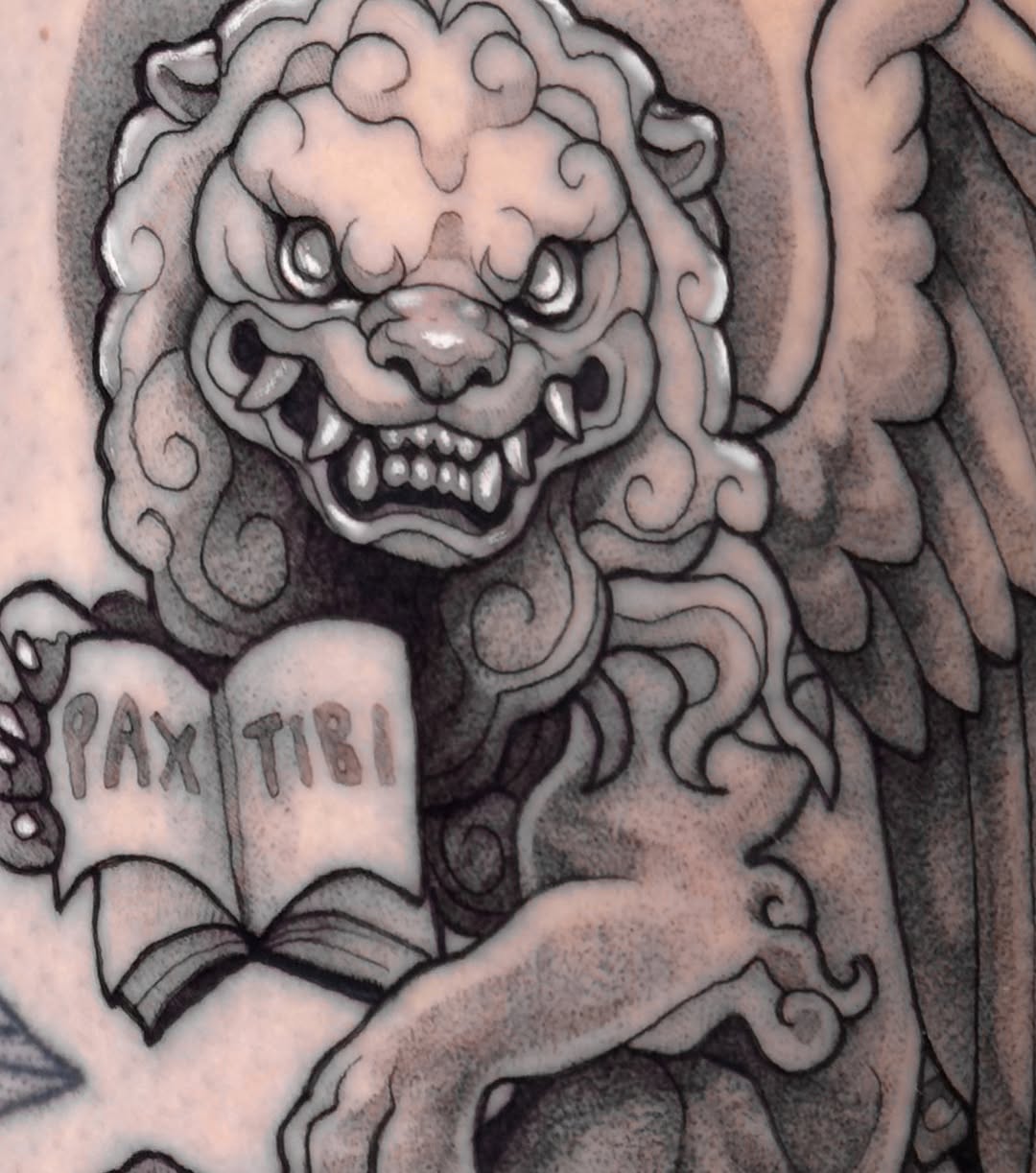 Tattoo by @roseshrubs — black_and_grey