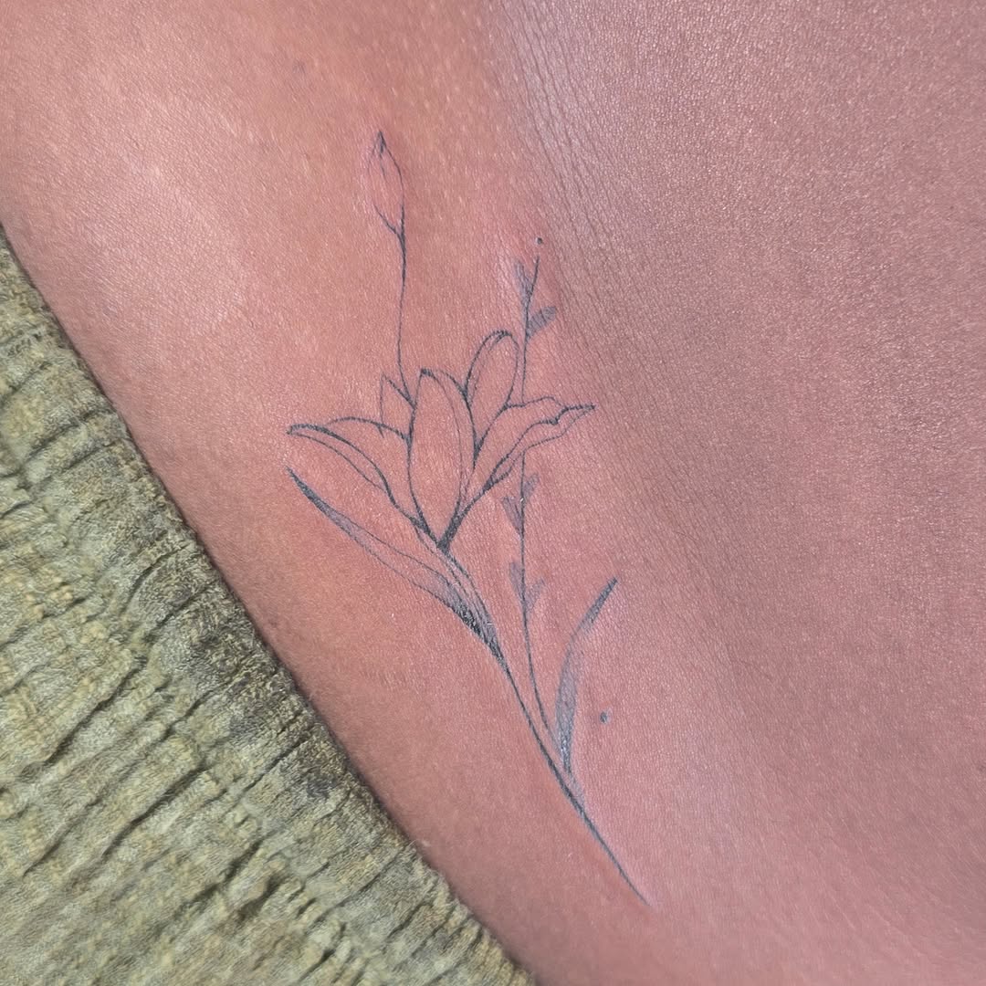 Tattoo by @danielbi.tattooart — fine_line