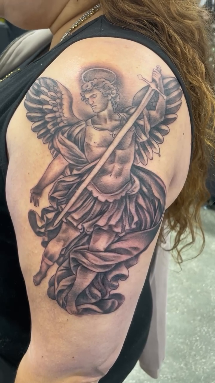 Tattoo by @rob_g_tattoos — black_and_grey, realism