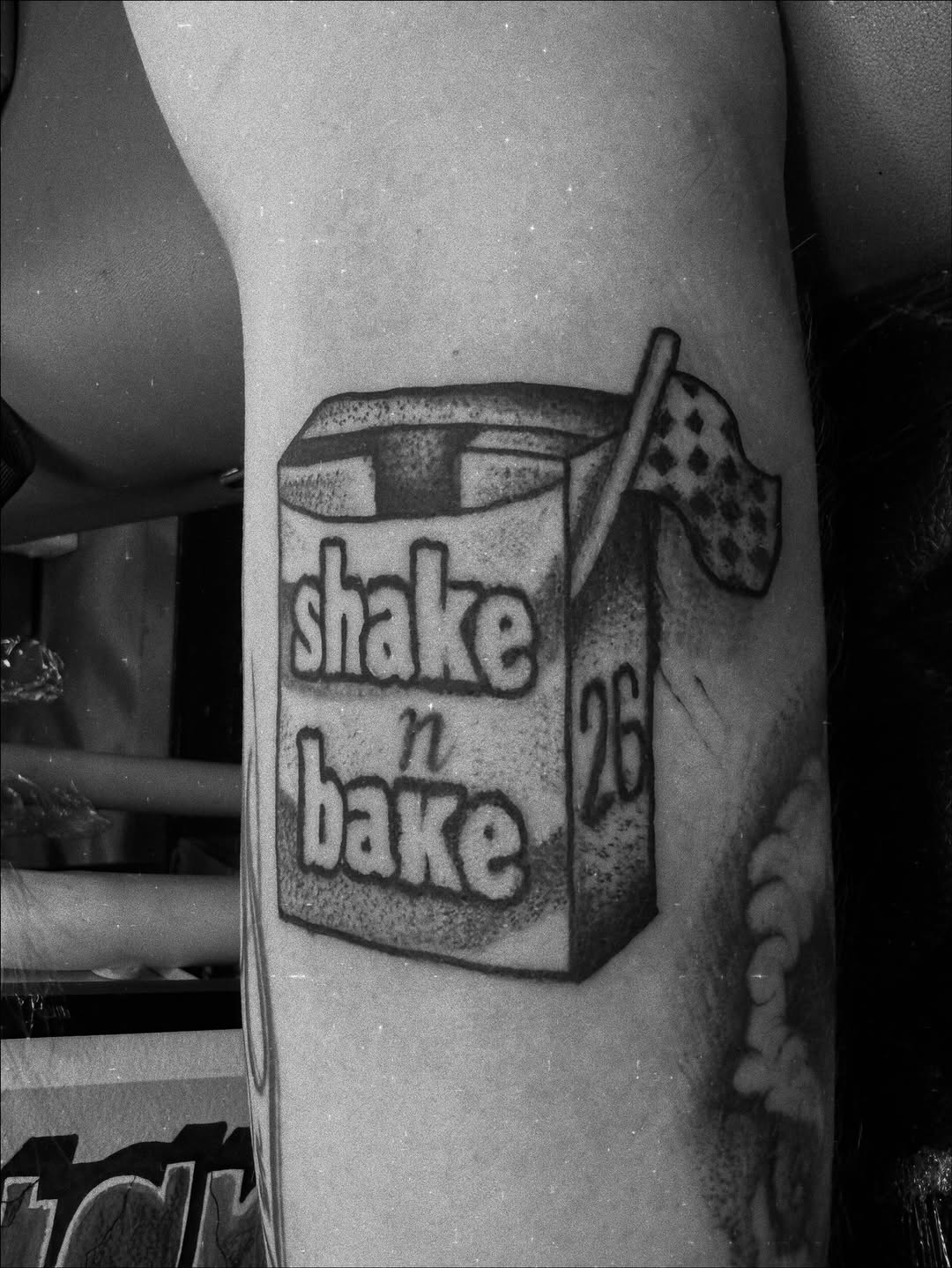 Tattoo by @rebelizms — black_and_grey