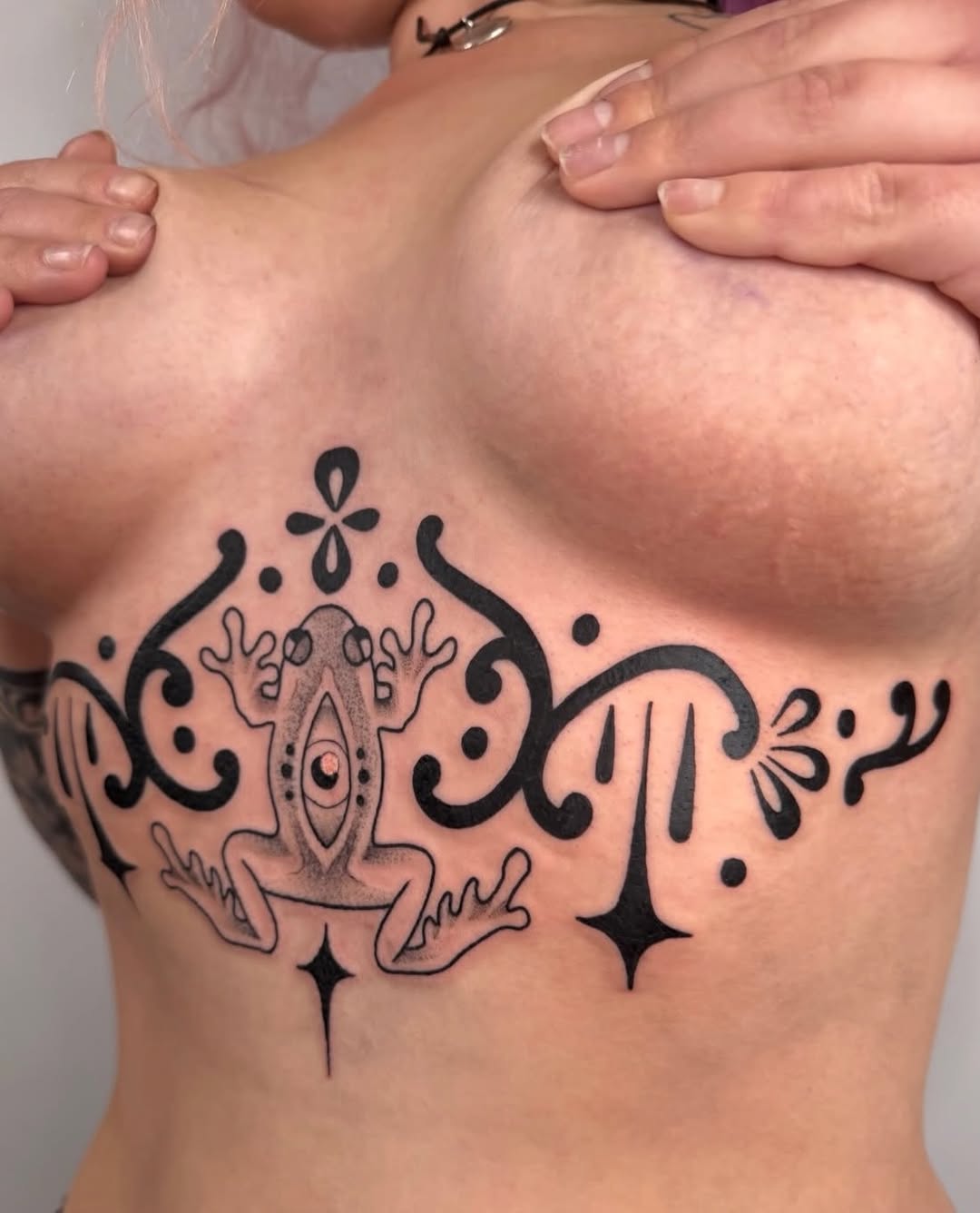 Tattoo by @peachyansley β illustrative, blackwork