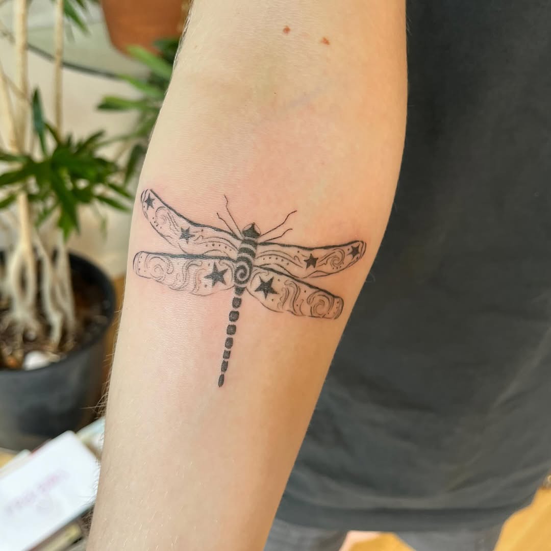 Tattoo by @inkbydaiz — fine_line