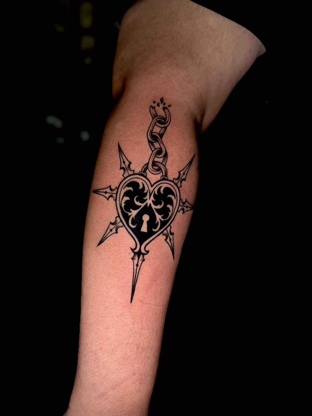 Tattoo by @desolate_tattoos — blackwork, ornamental