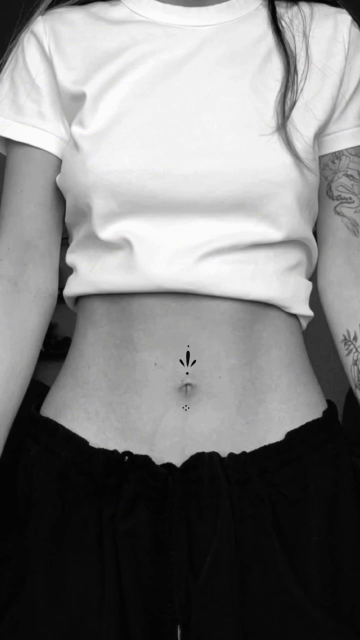 Tattoo by @tildeathinkk — fine_line