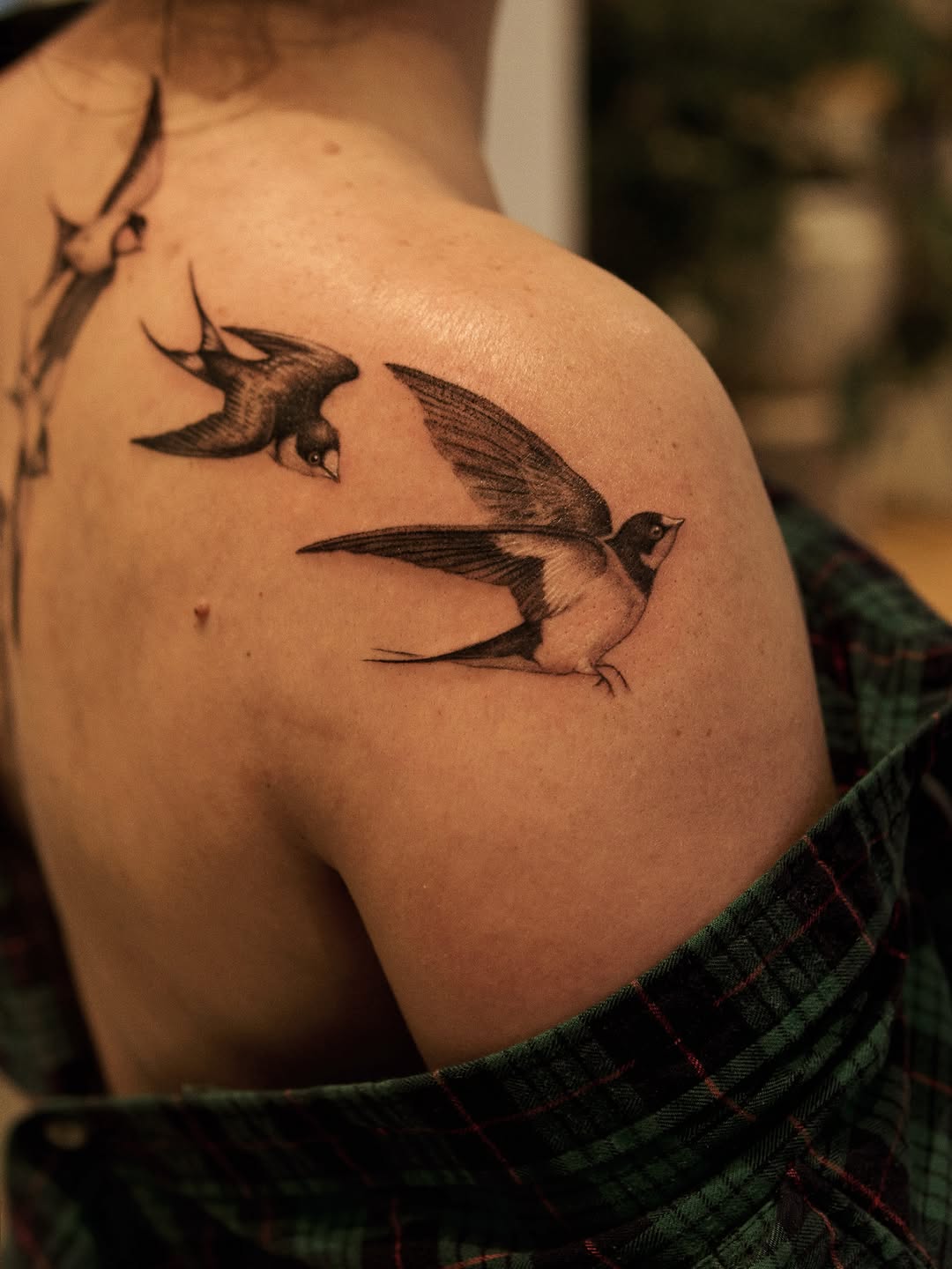 Tattoo by @quindaytattoos — realism, black_and_grey