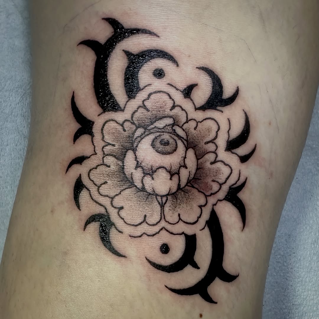 Tattoo by @luisamarigold — tribal, black_and_grey