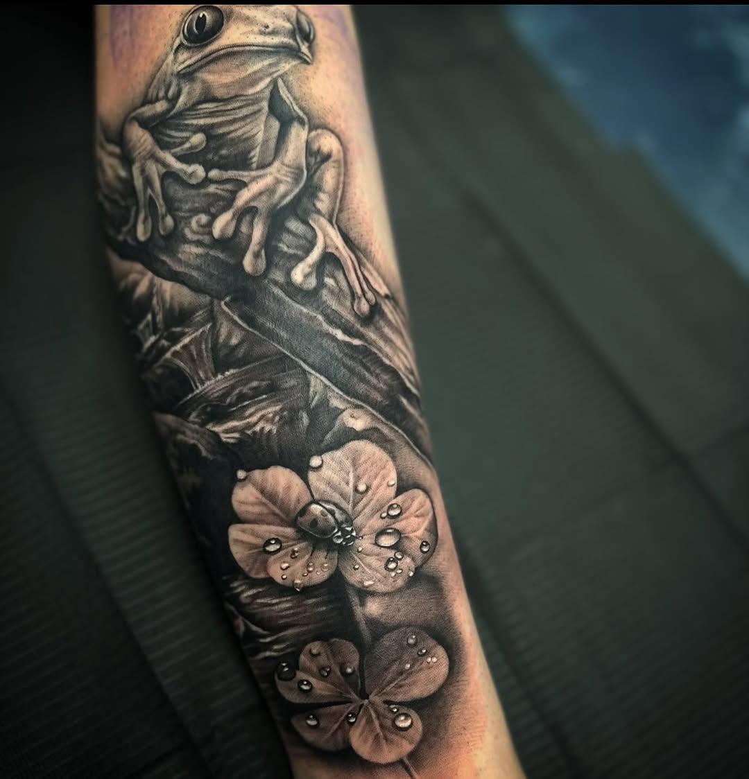 Tattoo by @winonataylortattoos β realism, black_and_grey