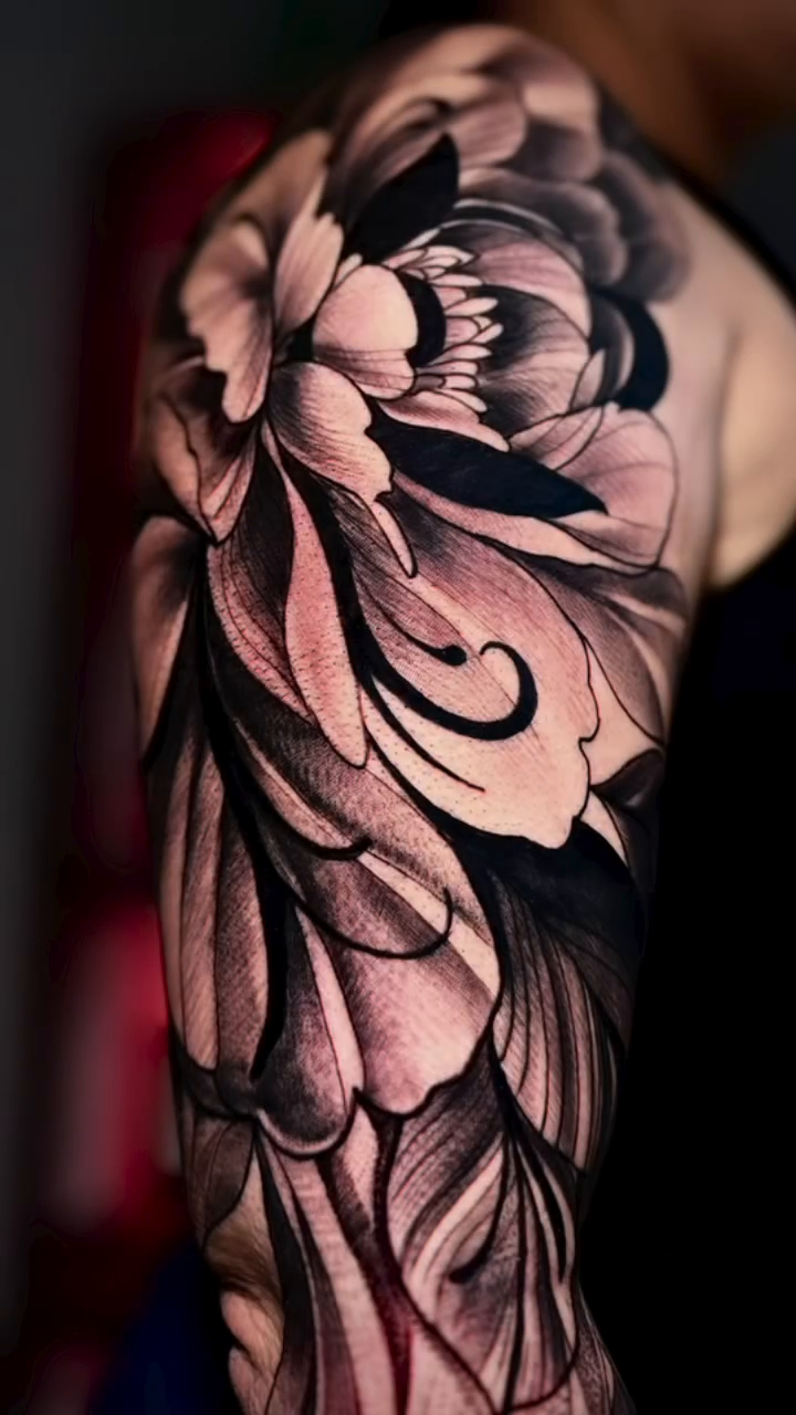 Tattoo by @eyiarttattoo — black_and_grey, realism