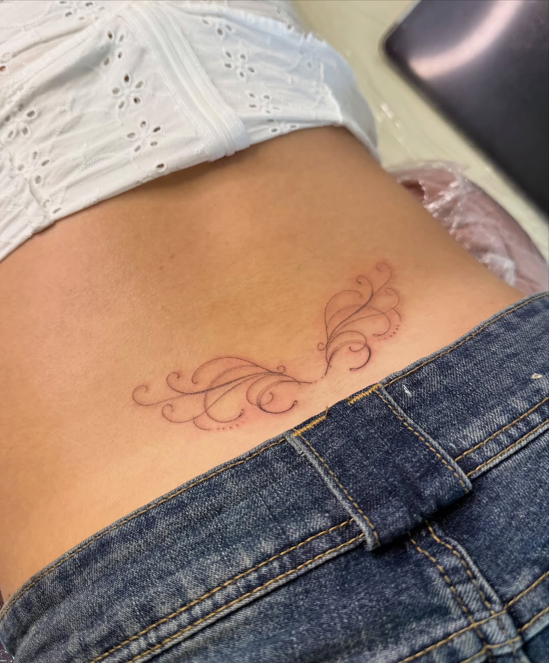 Tattoo by @so0mps — fine_line, ornamental