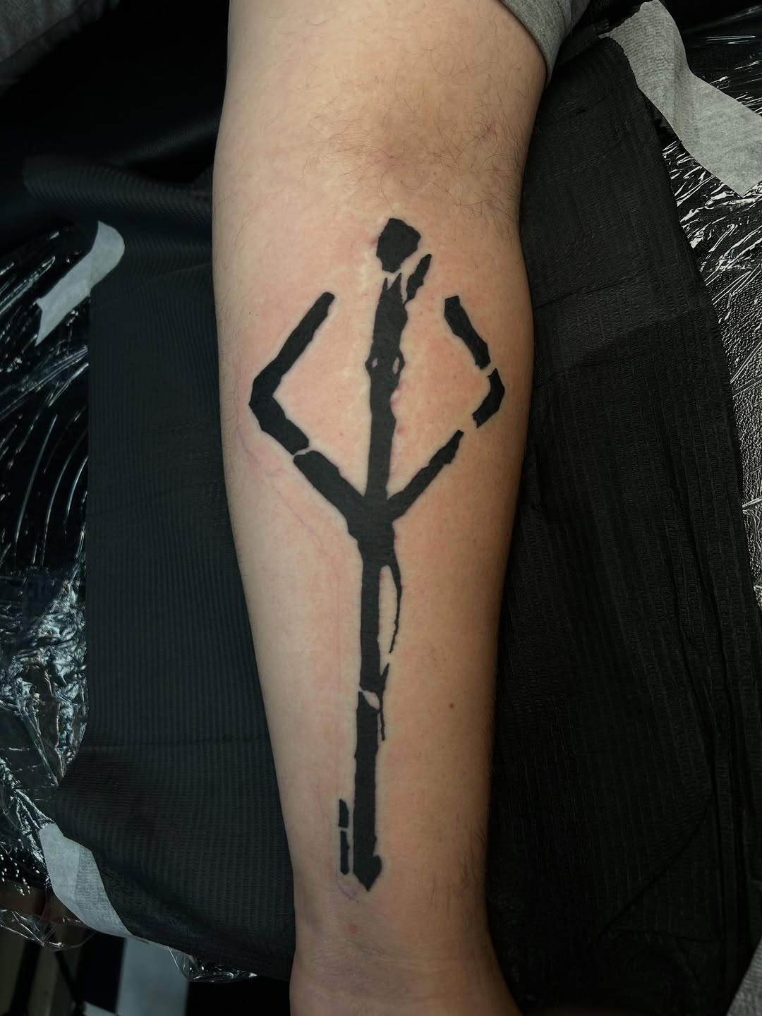 Tattoo by @lilbit.tat โ blackwork, illustrative