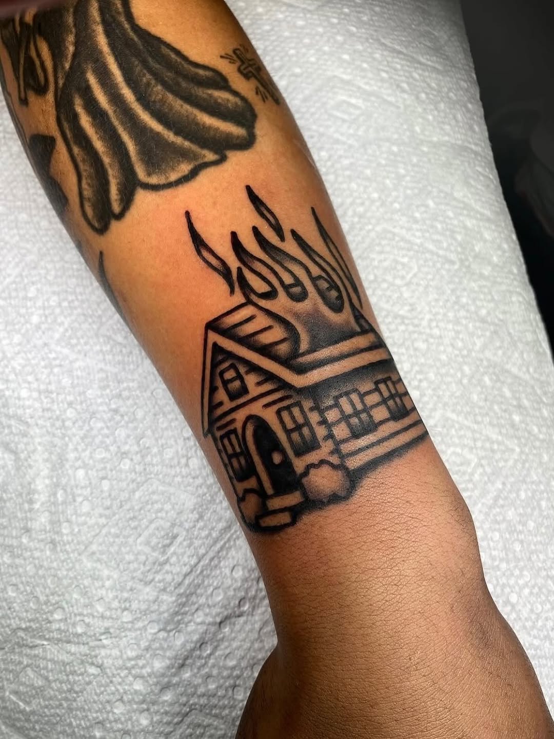 Tattoo by @rubber_band_dan — american_traditional, illustrative