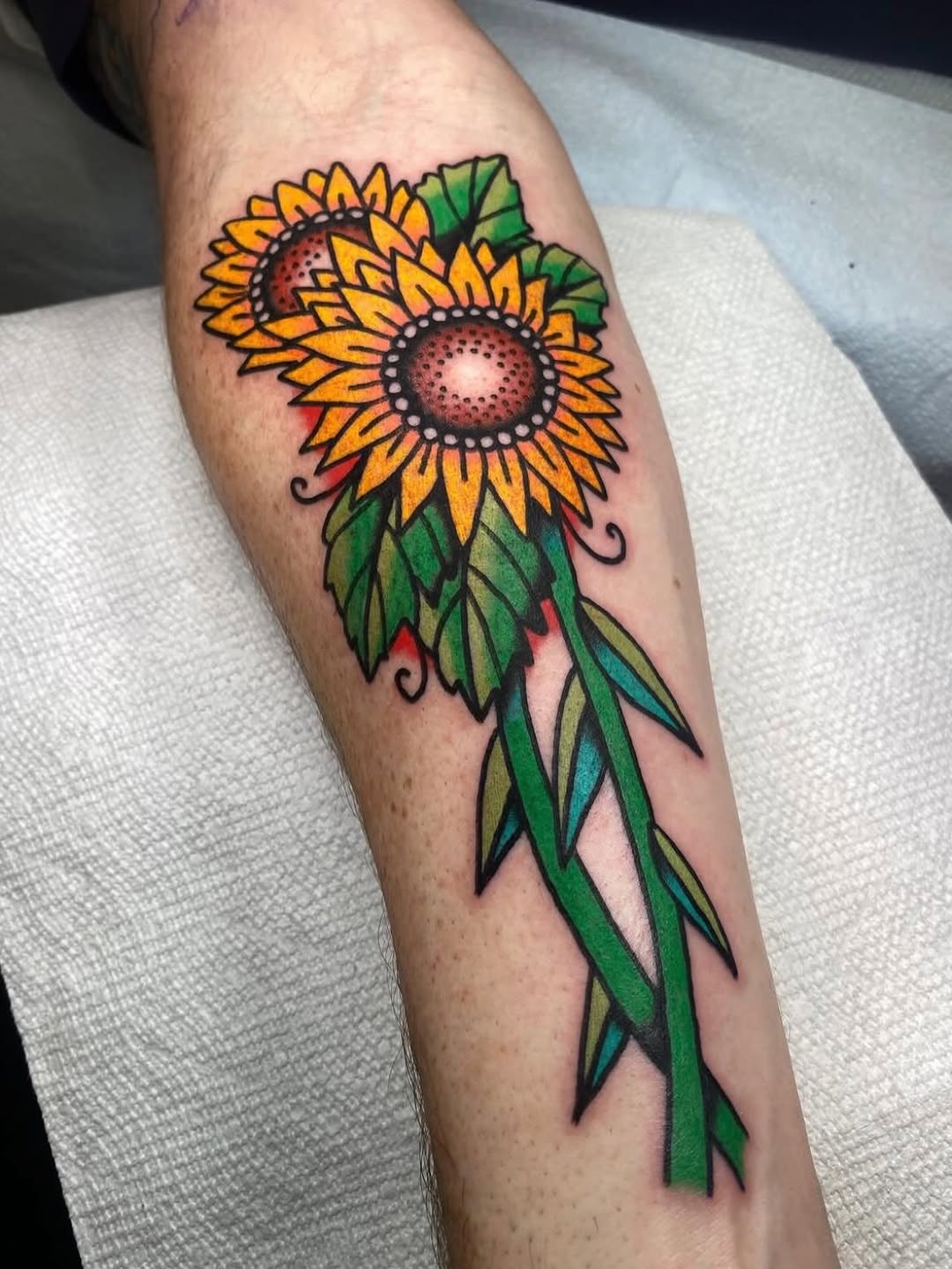Tattoo by @rubber_band_dan — american_traditional, illustrative