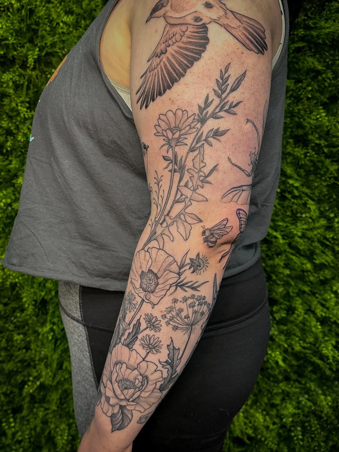 Tattoo by @rachtats — fine_line, black_and_grey