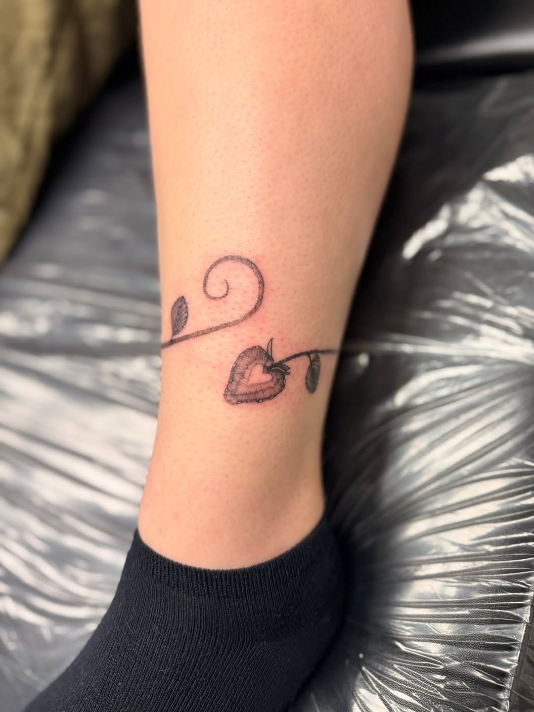 Tattoo by @ink.by.angel89 — fine_line, minimalist