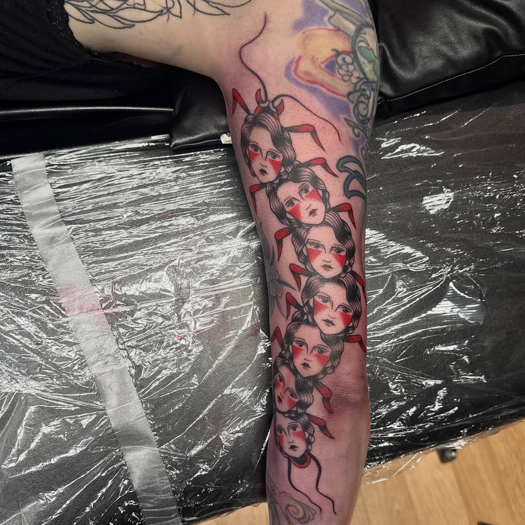 Tattoo by @dis.asterkane.tattoos — neo_traditional