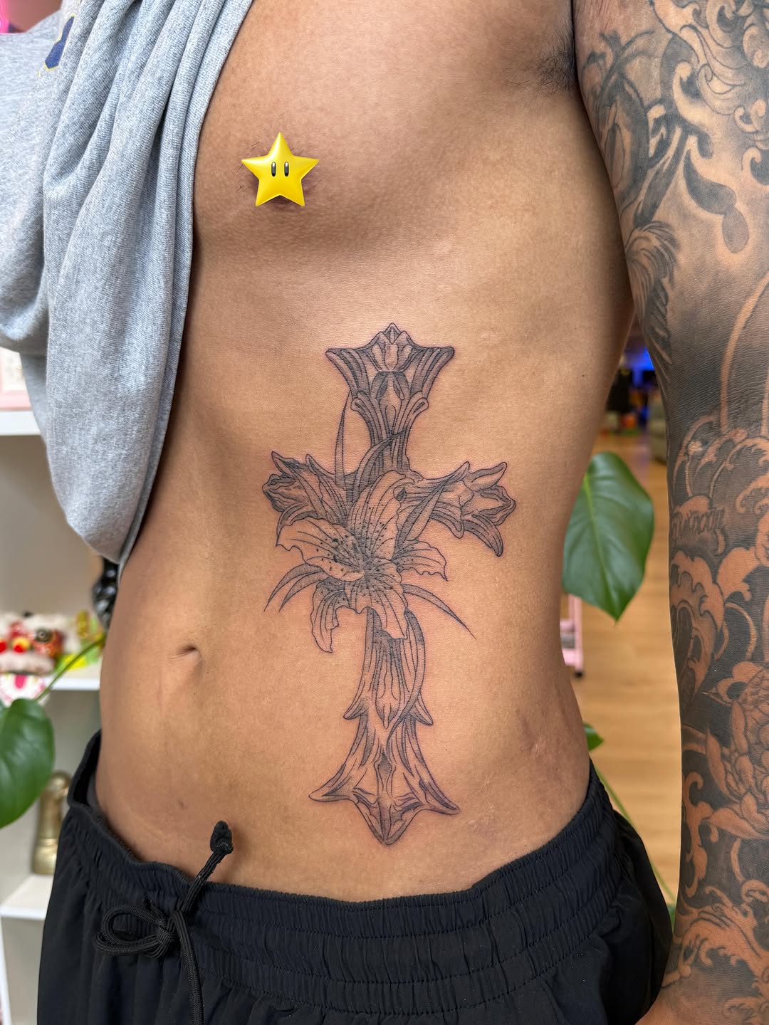 Tattoo by @inkbychenny — black_and_grey, illustrative