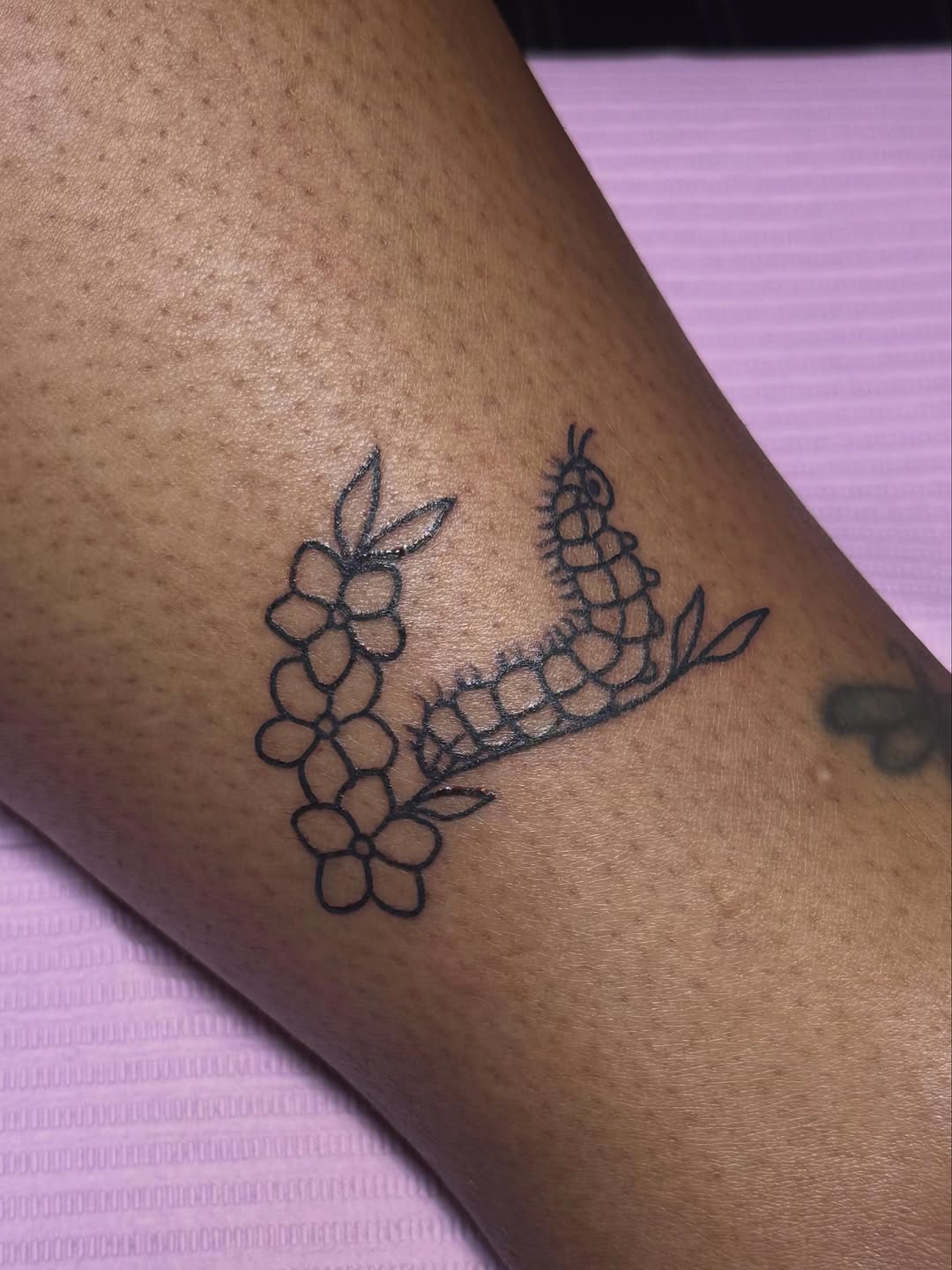 Tattoo by @jassspage — fine_line