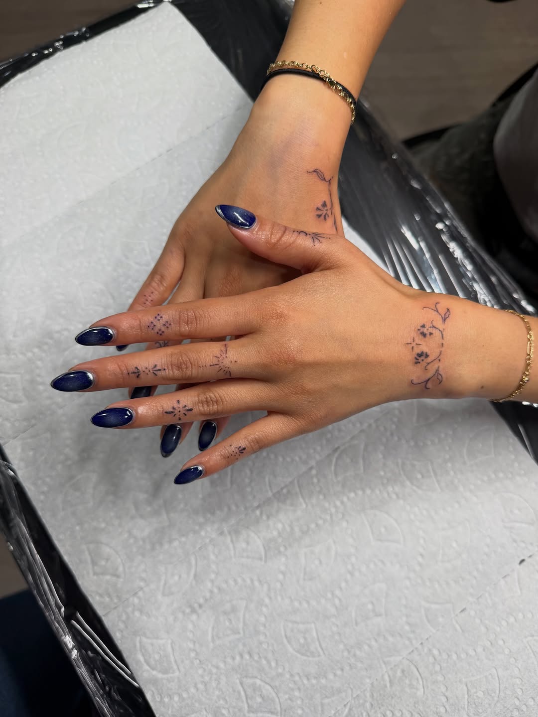 Tattoo by @mackenzierosstattoos — fine_line, minimalist