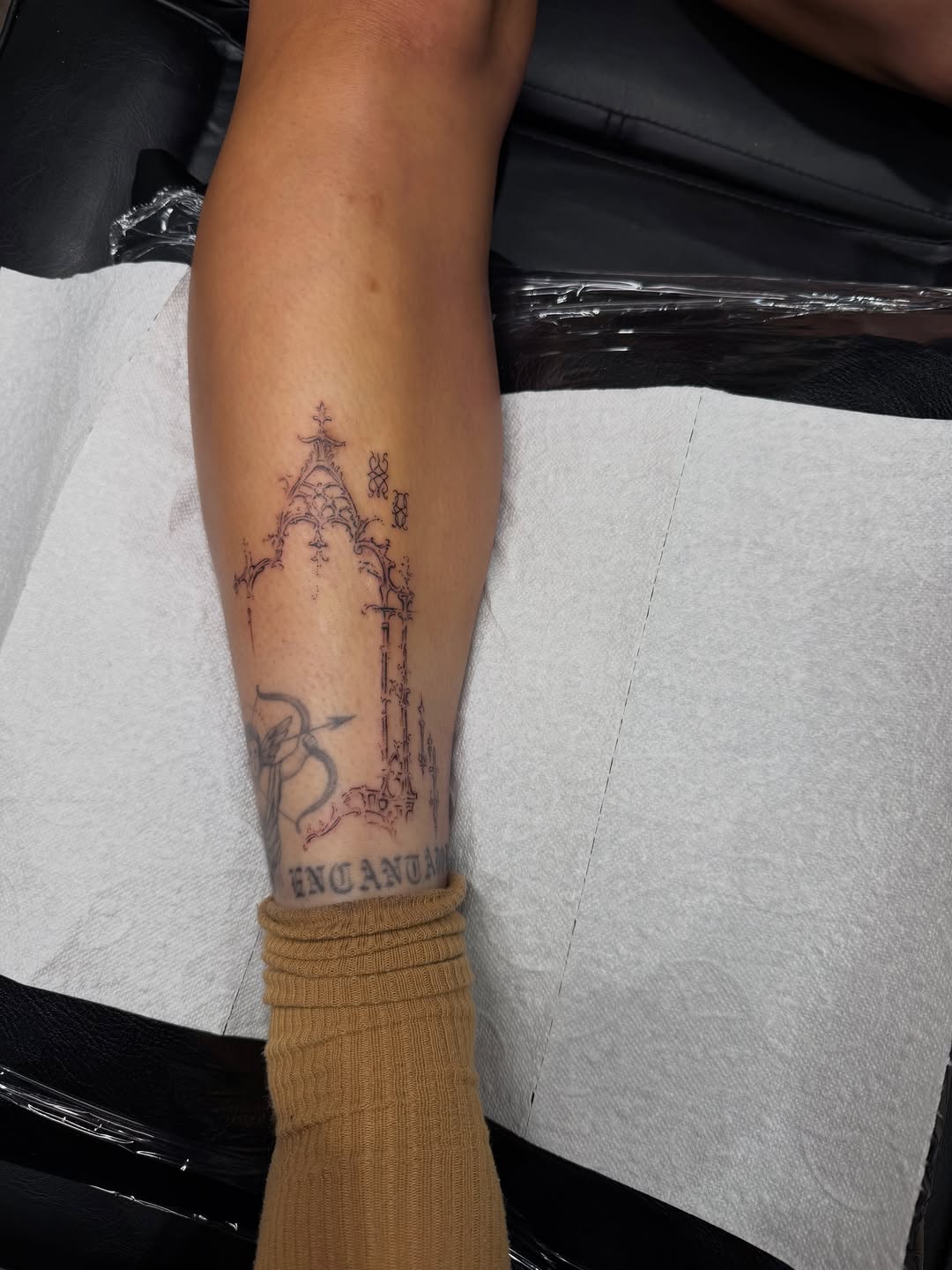 Tattoo by @mackenzierosstattoos — fine_line