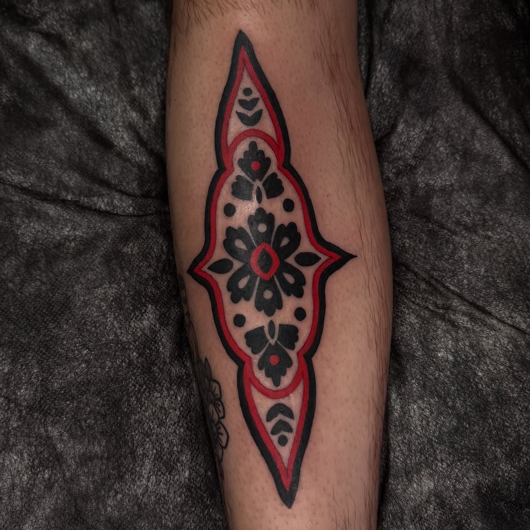 Tattoo by @lilygtattoo β blackwork, ornamental