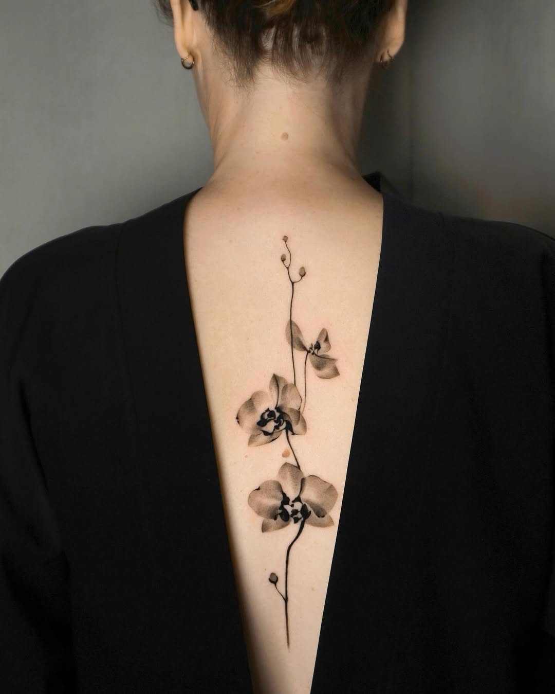 Tattoo by @rivdttt β black_and_grey, fine_line