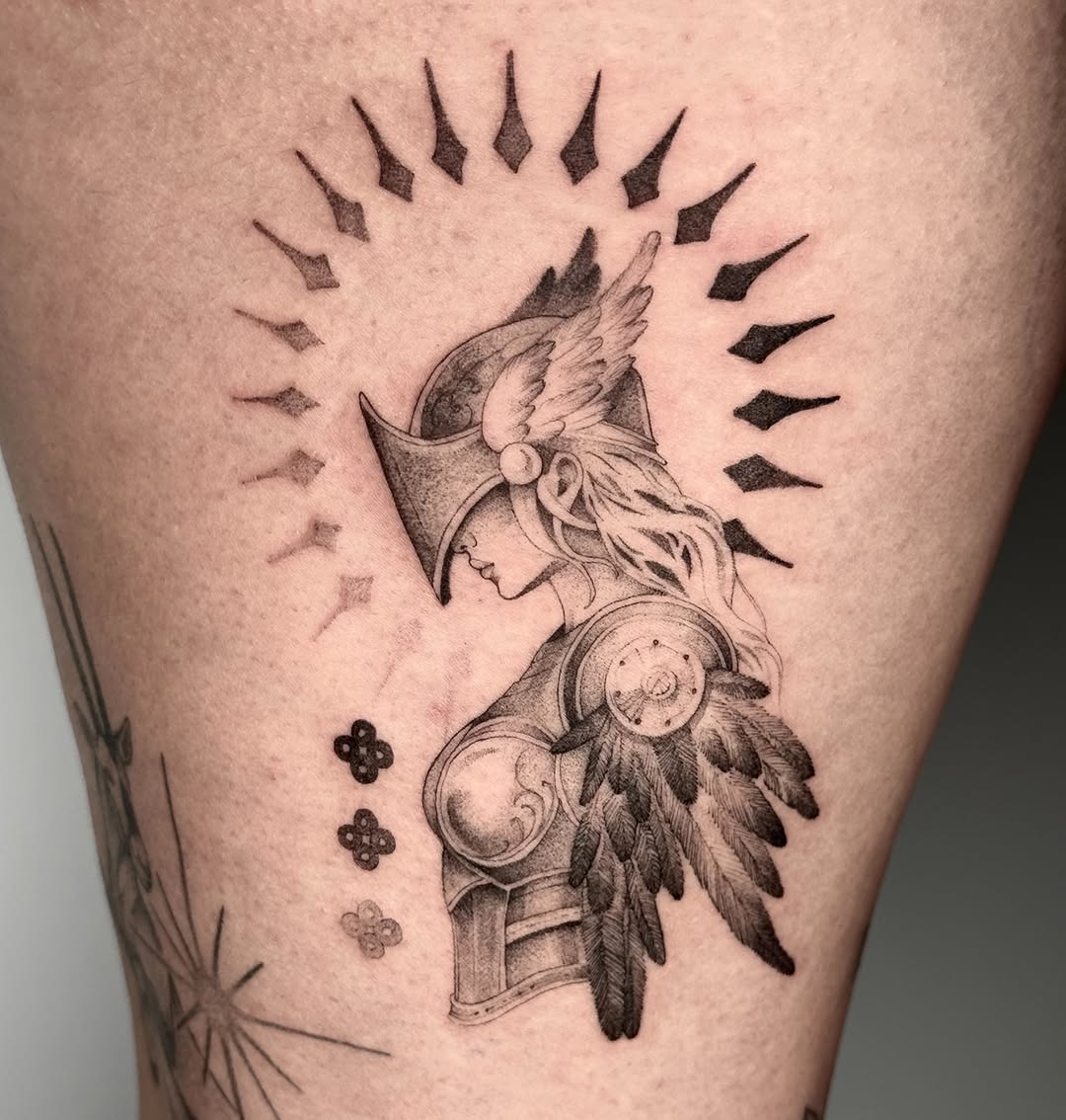 Tattoo by @mollymurrayink — black_and_grey, illustrative