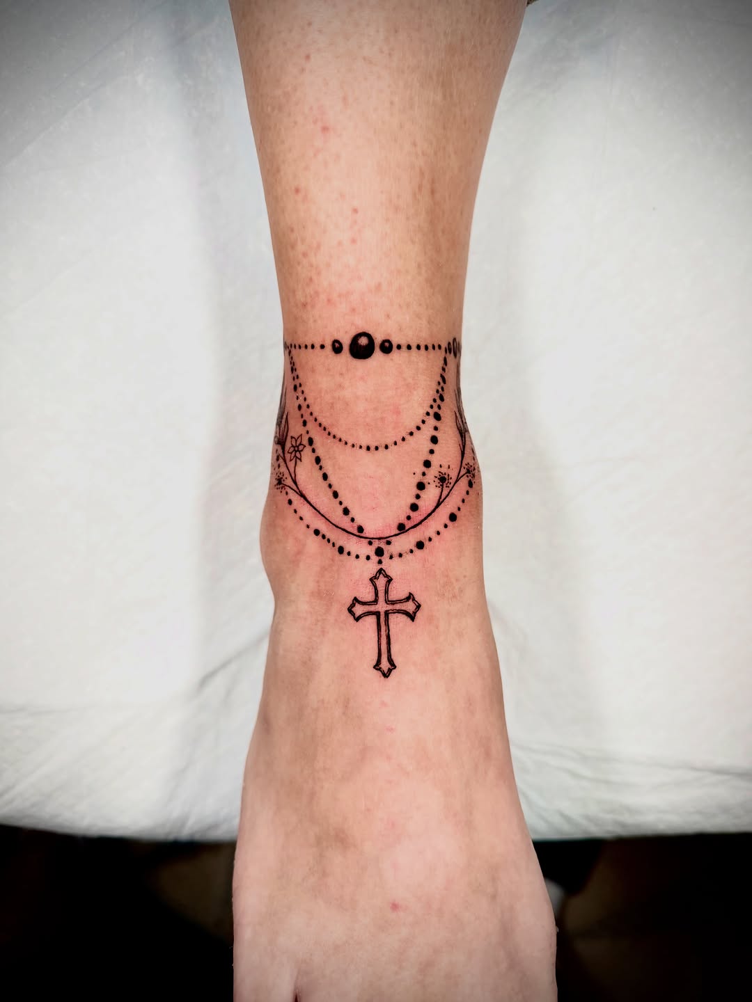 Tattoo by @inqed_tattoo β fine_line, ornamental
