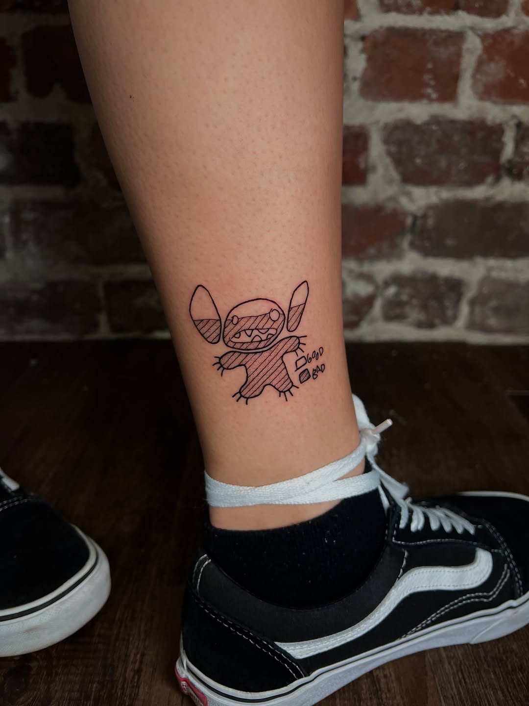 Tattoo by @uncomfycomfort โ illustrative, sketch