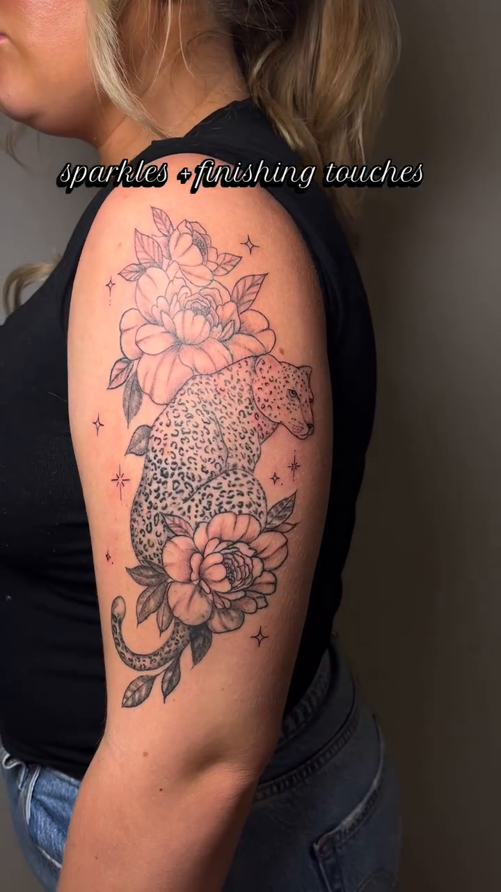 Tattoo by @linesbybrin — black_and_grey