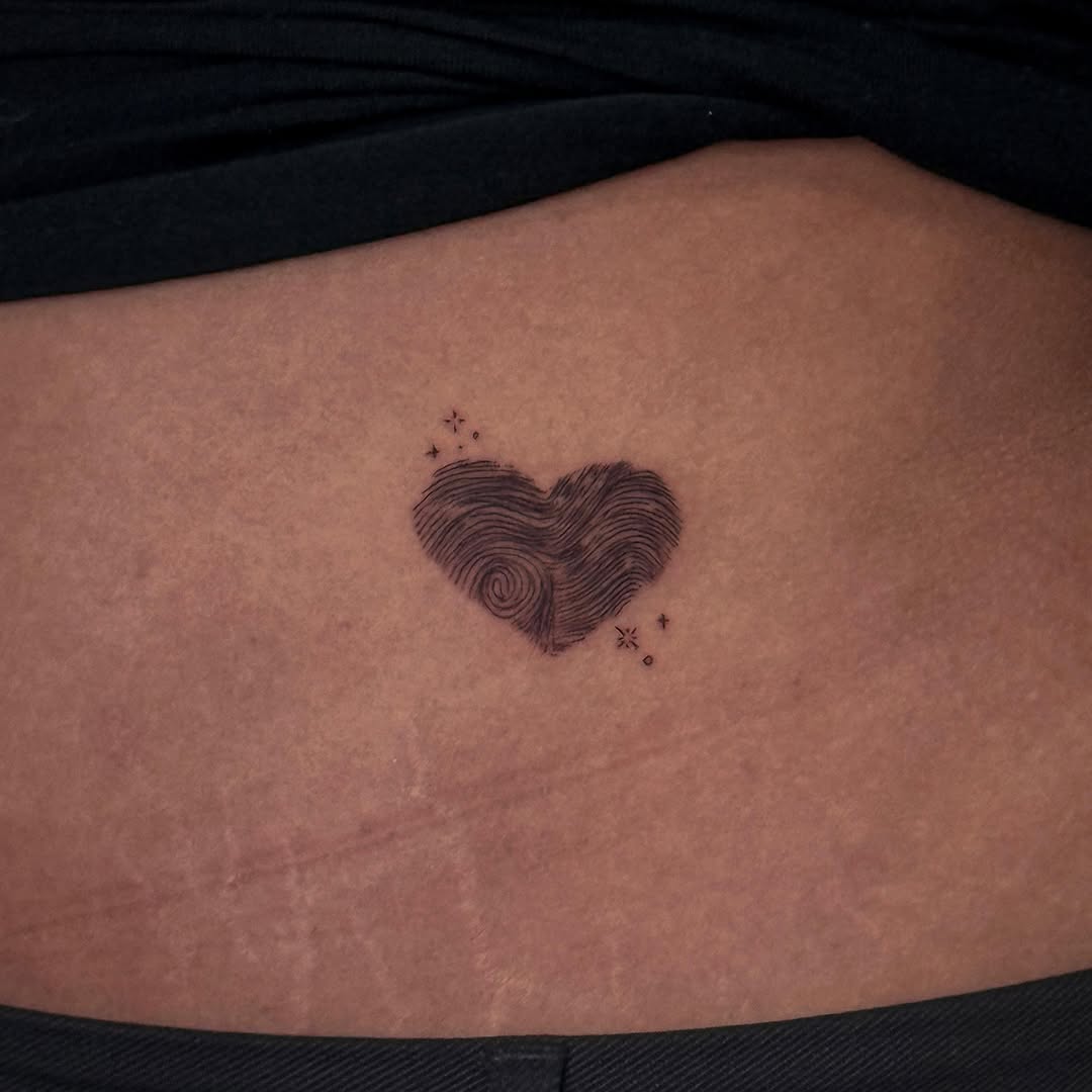 Tattoo by @raeinkz — fine_line, illustrative