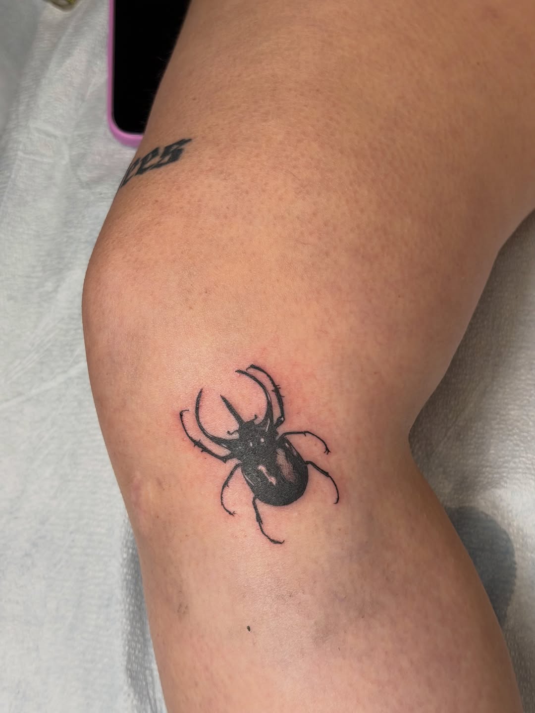 Tattoo by @pokedbylaskie — blackwork