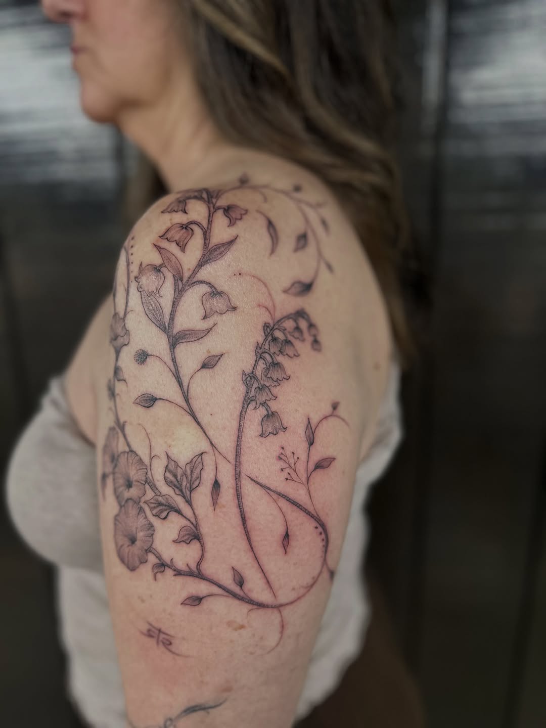 Tattoo by @tattoosbyric — fine_line
