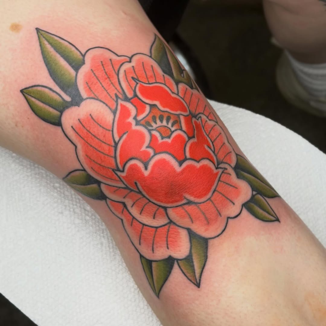 Tattoo by @jennasze.tattoos โ american_traditional