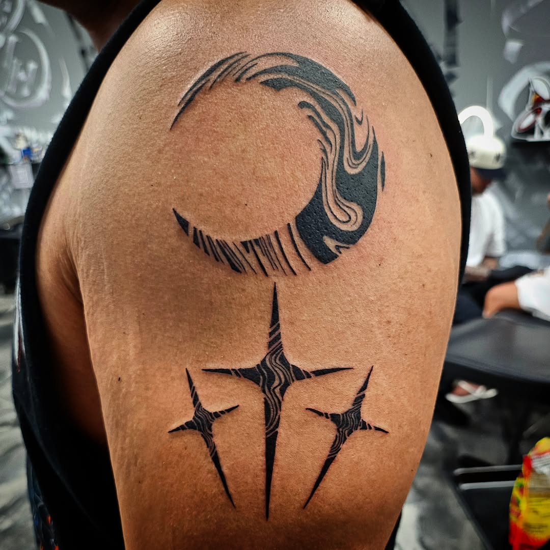 Tattoo by @don_coco_ink โ blackwork