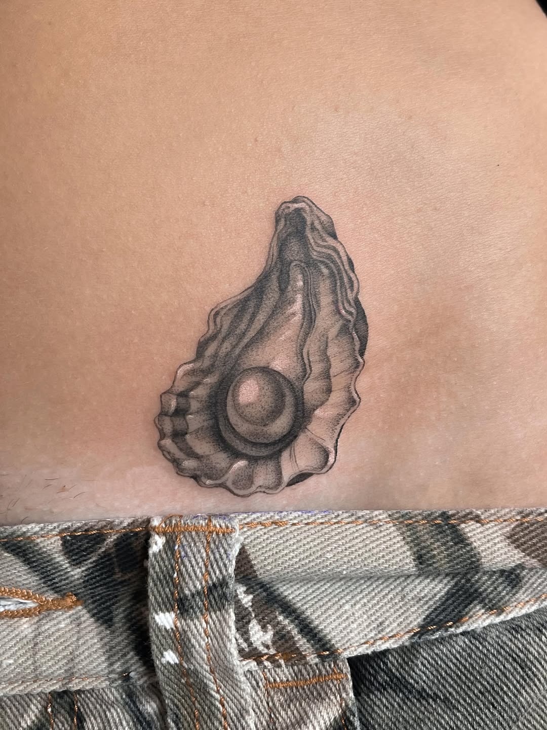 Tattoo by @nintattooyou — black_and_grey, realism