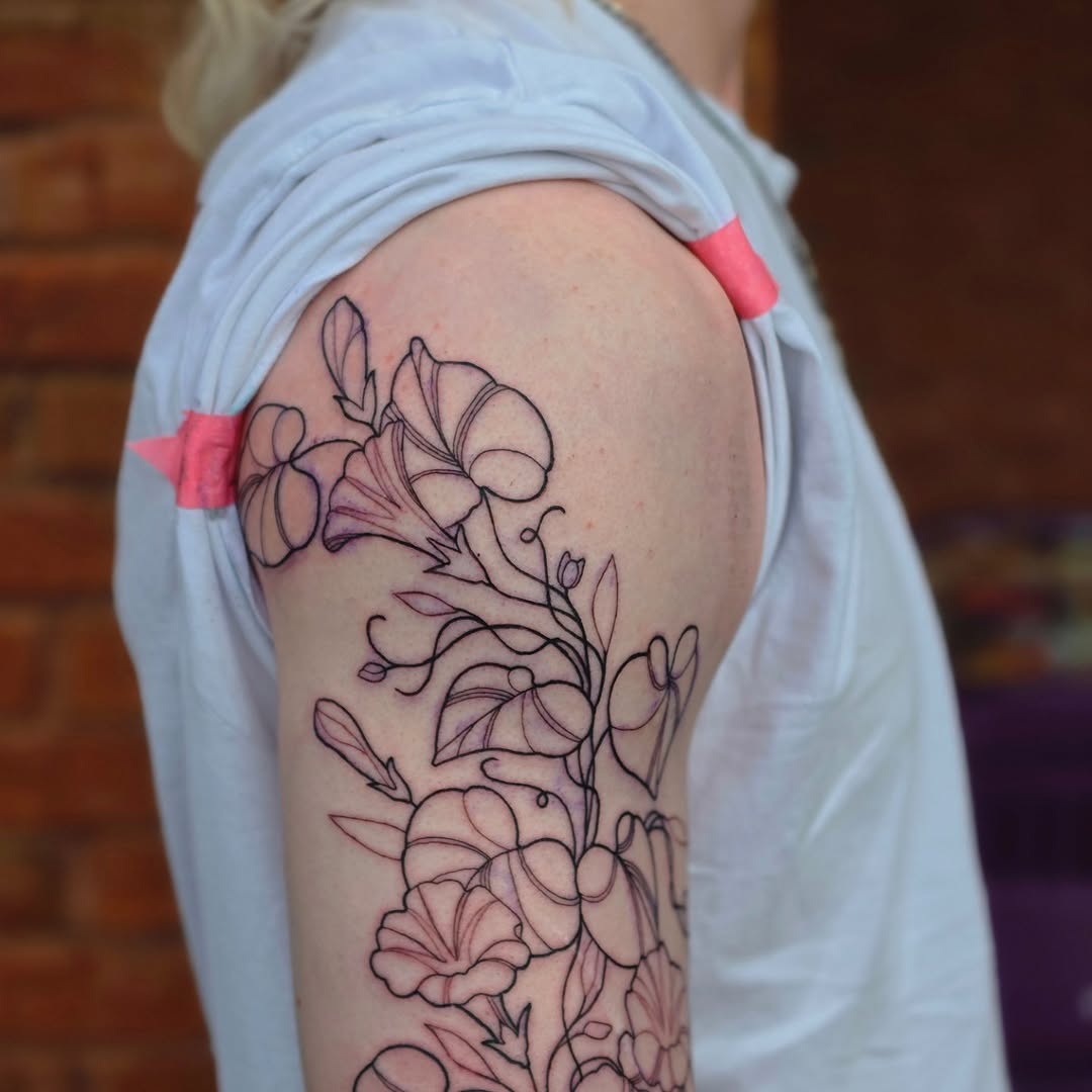 Tattoo by @mimmsytattoo — fine_line