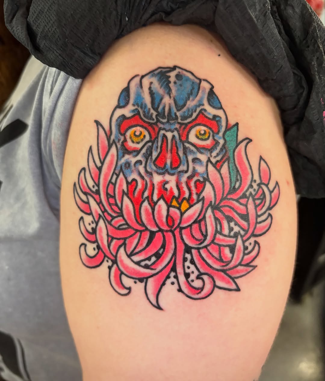 Tattoo by @gabieliatattoo — neo_traditional, japanese_irezumi
